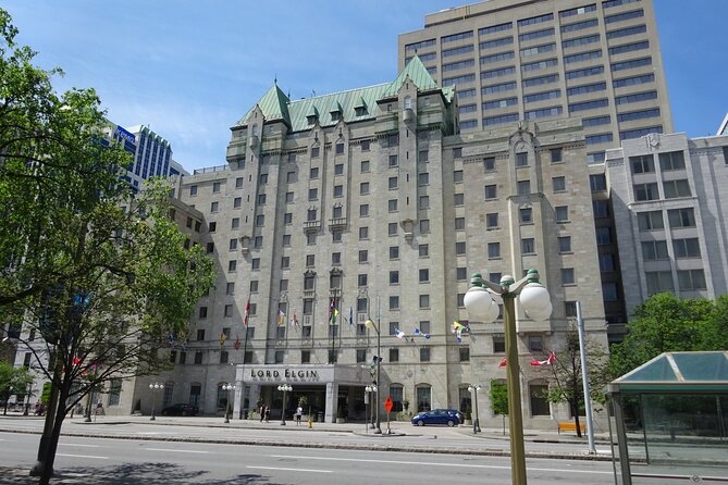 Ottawa Self-Guided Walking Tour and Scavenger Hunt - Exploring the Rideau River