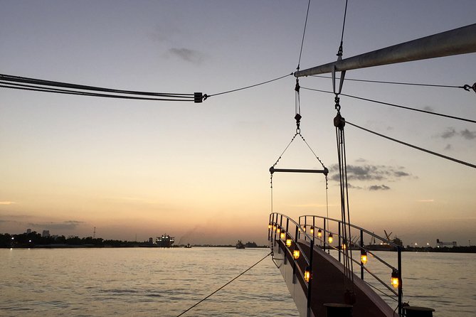 Paddlewheeler Creole Queen Jazz Dinner Cruise in New Orleans - Understanding the Cruises Policies and Procedures