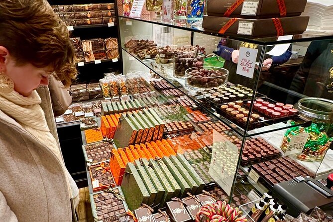 Paris Exclusive Best Bakeries and Pastries Food Tour Small Group - Included Experiences and Highlights