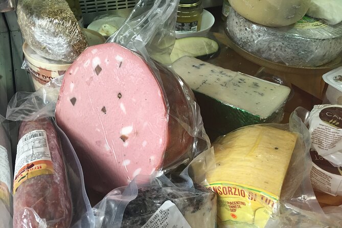 Pasta Class in Florence Where the Food Market Sets the Menu - Frequently Asked Questions