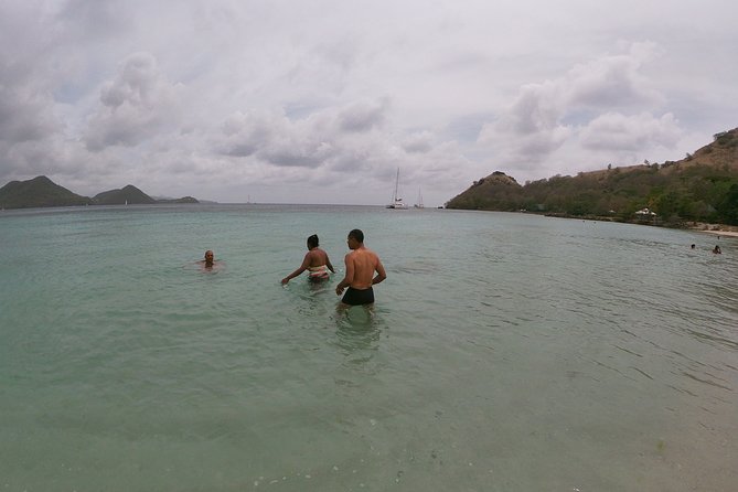 Pigeon Island Beach Shuttle Roundtrip - Customer Reviews and Feedback