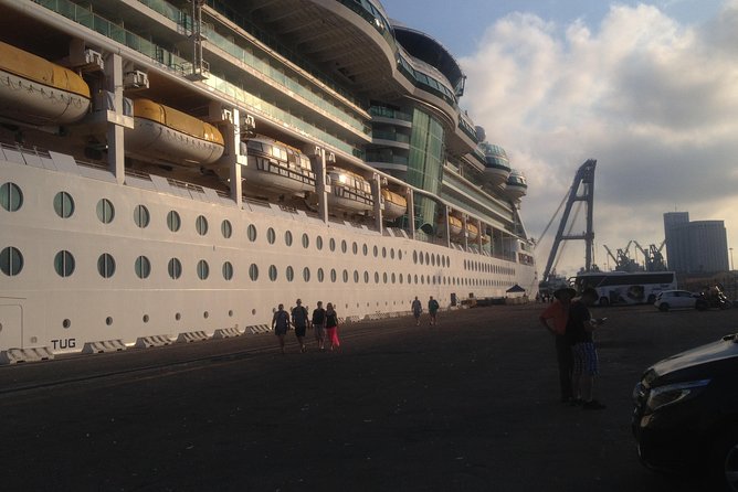 Pisa & Florence Highlights Shore Excursion From Livorno Port - Group Size and Interactions