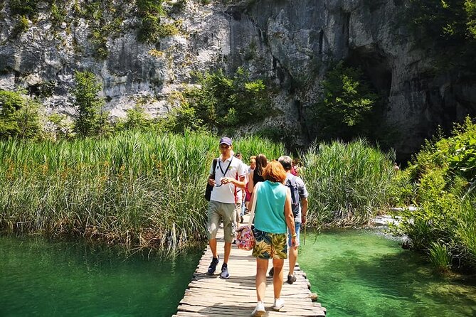 Plitvice Lakes NP and Rastoke Private Day Trip From Zagreb - Booking Information