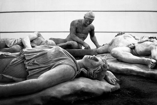 Pompeii & Archaeological Museum: Skip-The-Line With Your Archaeologist - Explore Pompeiis Ruins