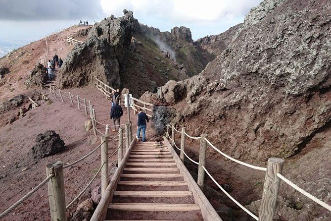 Pompeii & Mount Vesuvius Private - Customer Support and Assistance