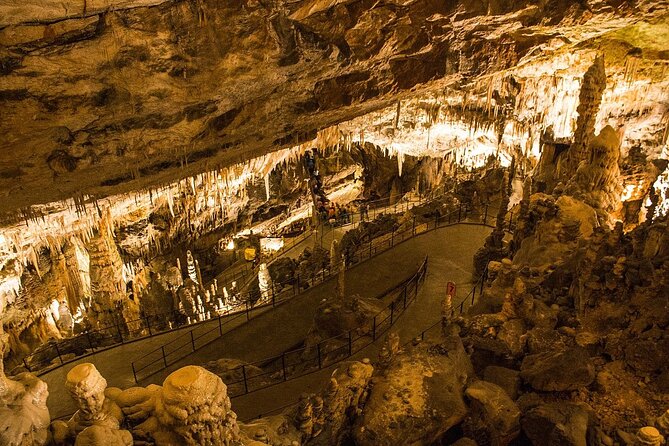 Postojna Cave and Castle Privat Tour From Koper, Trieste, Piran - Tailoring the Tour to Group Needs