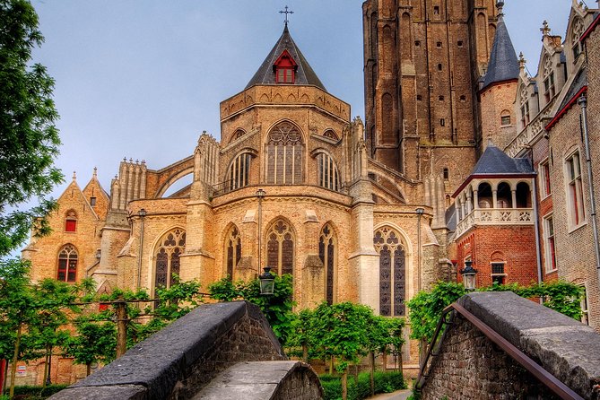 Private 3-Hour Walking Tour of Bruges With Official Tour Guide - Why Choose a Private Tour