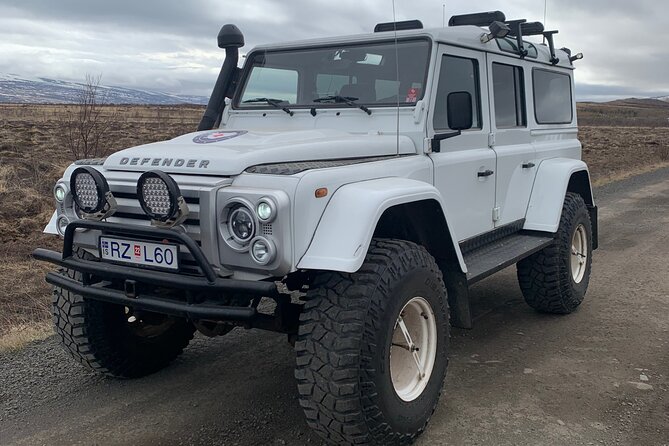 Private Askja Caldera and Viti Crater 4x4 Tour From Lake Myvatn - Visiting Viti Crater