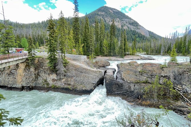 Private Banff and Yoho National Park Tour With Moraine Lake - Preparing for the Excursion