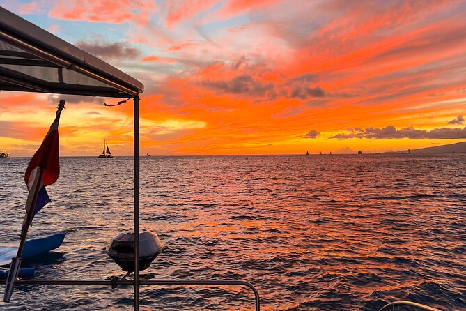 Private Catamaran Sunset Sail in Waikiki (Up to 6 Guests) - Sum Up