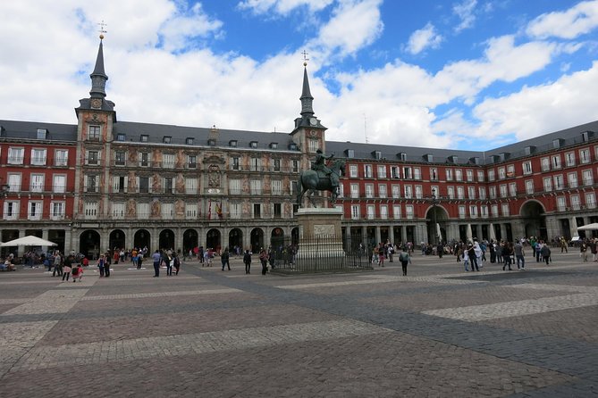Private Christmas Lights & Panoramic Madrid Review - Alternative Options