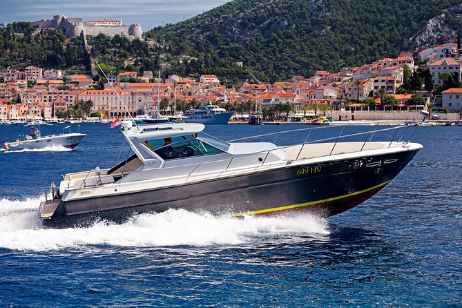 Private Custom Blue & Green Cave Tour With Yacht From Hvar Town - Customer Reviews and Feedback