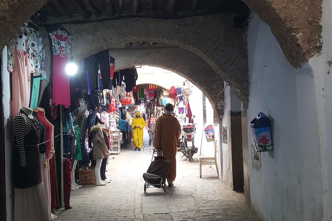 Private Day Trip to Tetouan and Chefchaouen From Tangier - Tips for Travelers