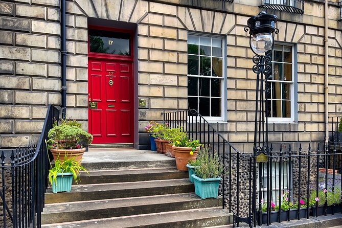 Private Edinburgh New Town Photography & History Tour, Scotland - Tour Highlights and Reviews