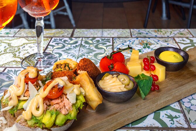 Private Food Tasting Experience in Breda Review - Booking and Cancellation Policy