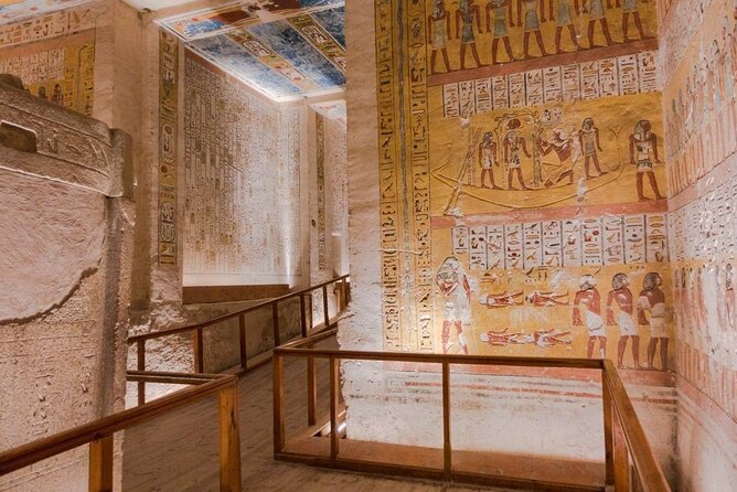 Private Full Day Tour to East and West Bank of Luxor With Lunch - Tips for a Great Experience