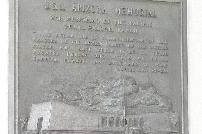 Private Hawaii Pearl Harbor Tours and North Shore (Up to 12 People ) - About the Guide