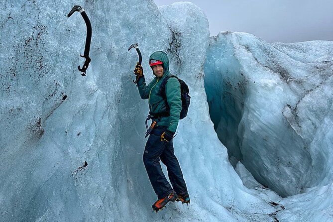 Private Ice Climbing and Glacier Hike on Sólheimajökull - Participant Prerequisites