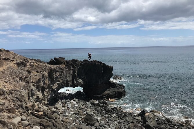 Private Mermaid Caves and West Oahu With Ka'Ena Point Hike (Se Habla Español) - Positive Guest Experiences