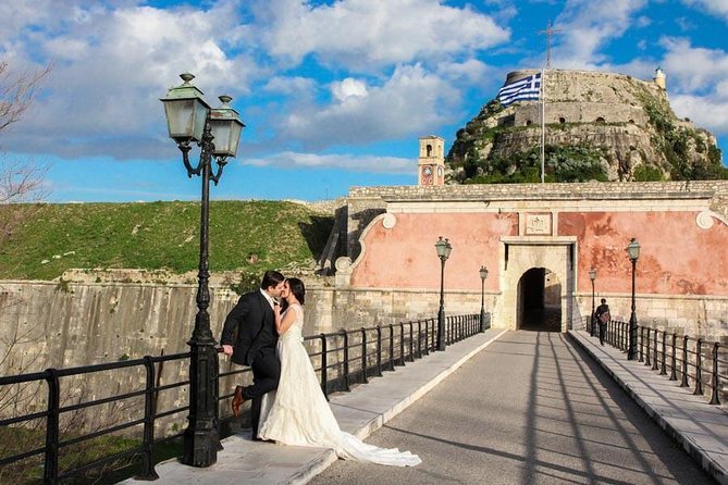 Private Photo Session With a Local Photographer in Corfu - Exclusive Experience With a Local