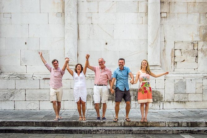 Private Photo Shoot in Lucca - Receiving the Edited Photos