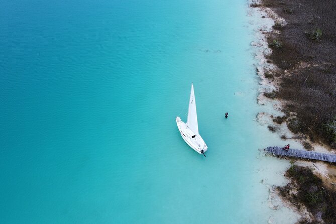 Private Sailing Tour of Bacalar Lagoon - Lagoons Stunning Colors