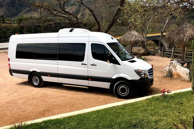 Private San Sebastian Del Oeste Tour - Transportation and Guide