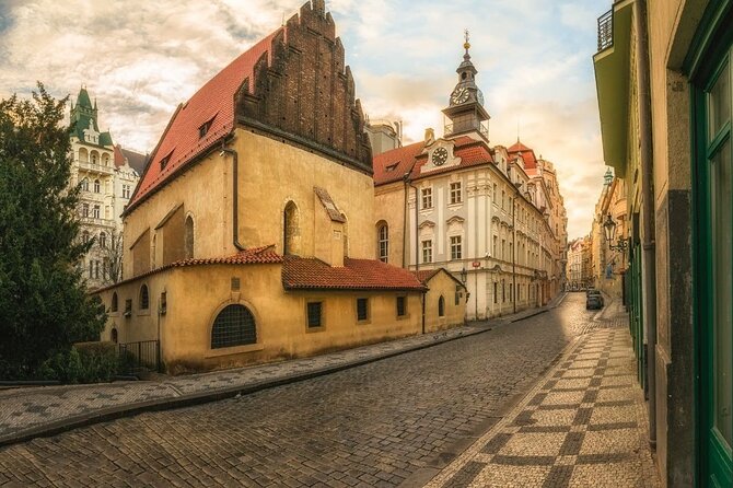 Private Tour: A Journey Through the History of Jewish Prague - Meeting Location and Directions