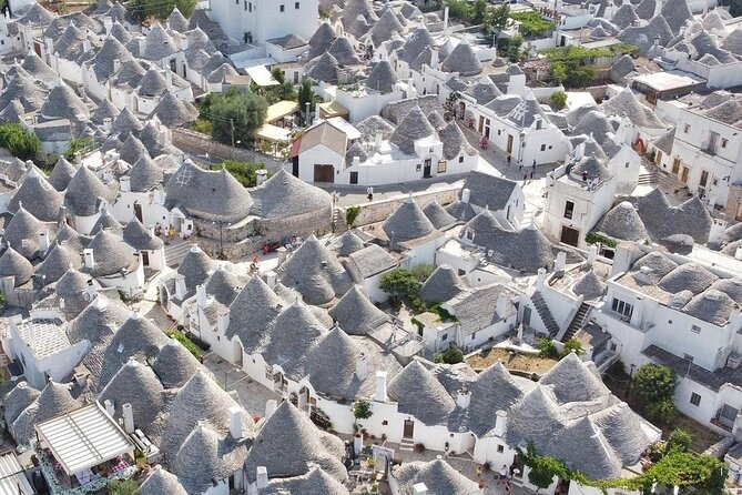 Private Tour Alberobello, Locorotondo With Wine Tasting - Exploring Alberobello