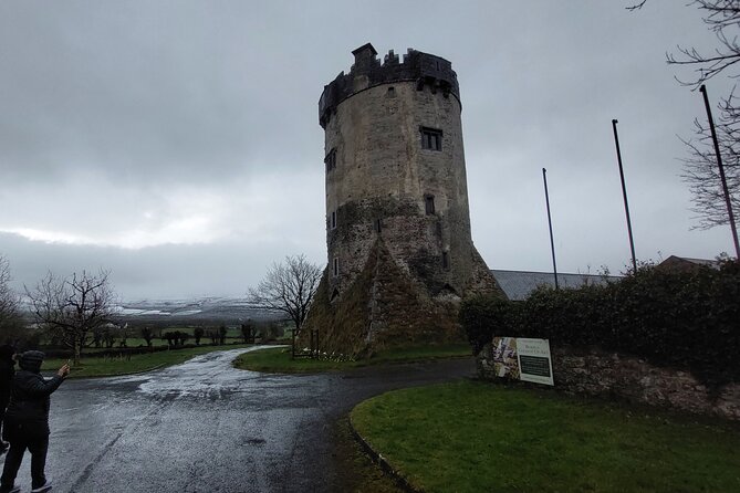 Private Tour Cliffs of Moher, Wild Atlantic Way From Dromoland - Exploring the Wild Atlantic Way