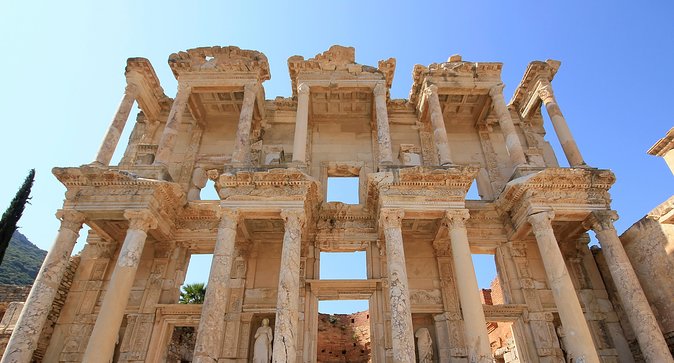 Private Tour: Ephesus and St. Marys House From Izmir With Lunch - Pricing and Group Size