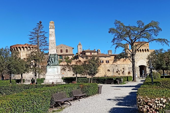 PRIVATE Tour: Full-Day Volterra & San Gimignano With Wine Tasting Experience - Exploring San Gimignano