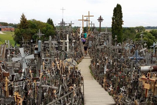Private Trip From Vilnius to Riga: Hill of Crosses, Rundale Palace, Bauska Castl - Customer Support and Communication