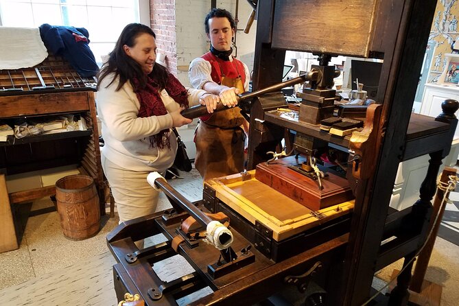 Public Authentic Revolutionary Boston Walking Tour - Guide Expertise and Engagement