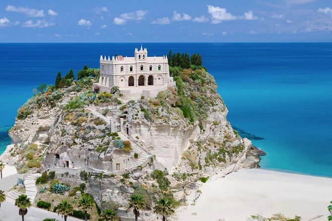 Reggio Calabria Museum and City Guide . Direct Moses - Customized Tour Experiences