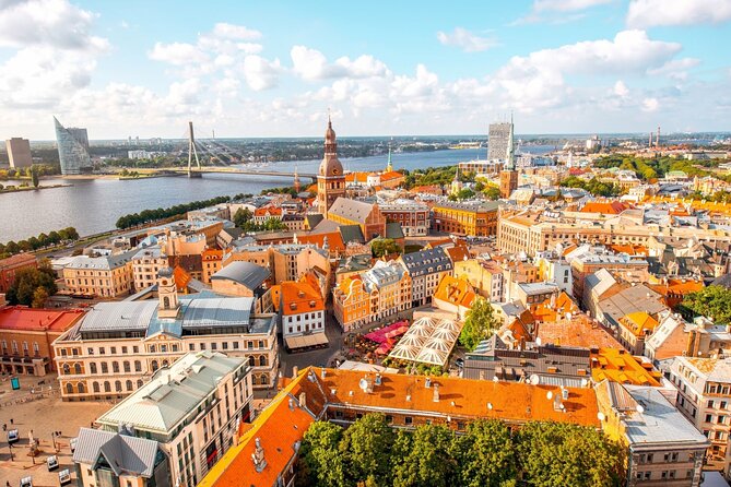 Riga Scavenger Hunt and Highlights Self-Guided Tour - Positive Feedback From Travelers