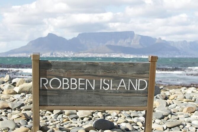Robben Island and Table Mountain City Guided Full Day Tour - Discovering Table Mountain