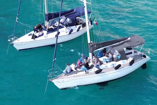 Sailing Boat Trip to the Devils Saddle - Exploring the Devils Saddle
