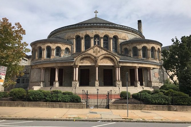 Self-Guided Baltimore Scavenger Hunt: Monumental Mount Vernon - Preparing for the Adventure