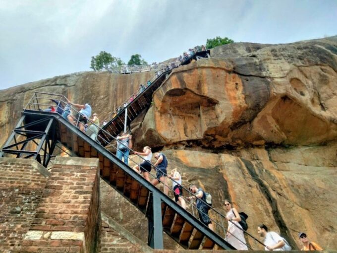 Sigiriya and Minneriya National Park Day Tour From Negombo - Dambulla Cave Temple