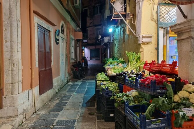 Small Group: Corfu Evening Walking Tour With a Glass of Wine - Tour Highlights