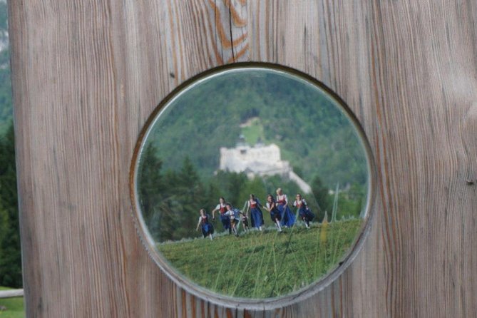 Sound of Music Private Tour Including Do-Re-Mi Hiking Trail - Sum Up