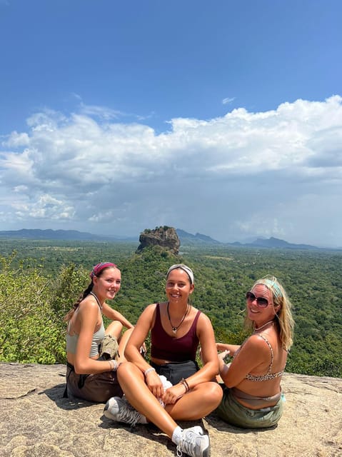 Sri Lanka: 8-Day Sightseeing Tour With Airport Transfers - Wildlife and Nature Experiences