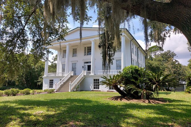 St. Marys Murder, Mayhem, and Martinis Walking Tour - Group Size and Pricing