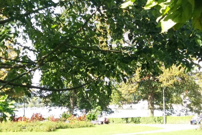 State Garden Show Überlingen and Garden Show Lindau in One Day - Private Tour - Accessibility and Participation