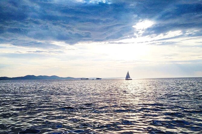 Summer Boat Adventure - 4 Hours With 3 Different Swimming Spots - Cancellation Policy and Refunds