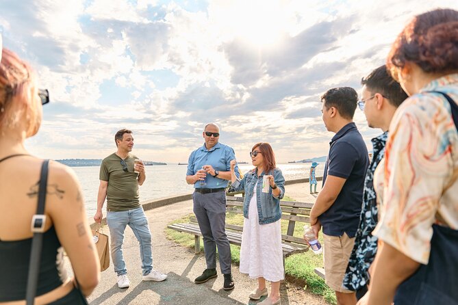 Sunset Walk & Happy Hour Tour at Vancouvers English Bay - Vibrant Neighborhood Atmosphere