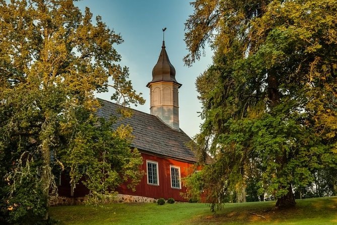Tallinn to Riga - Sightseeing Transfer - Customizable Tour Experiences
