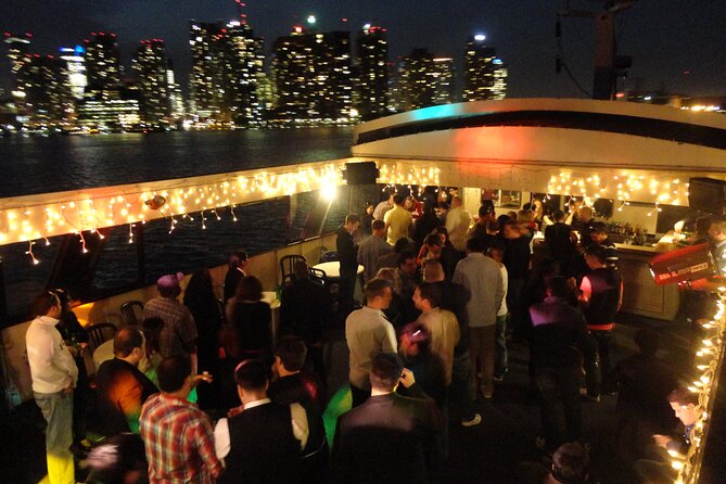 Toronto Obsession III Dinner Boat Cruise - Customer Reviews and Ratings