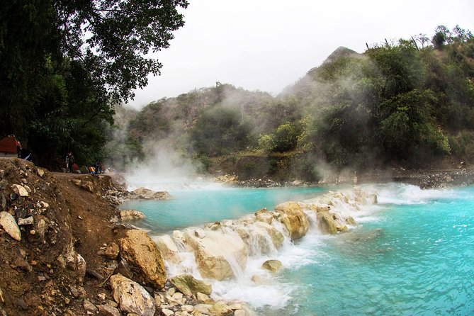 Tour in Spanish to the Tolantongo Caves, Leaving Querétaro - Highlights of the Natural Wonders